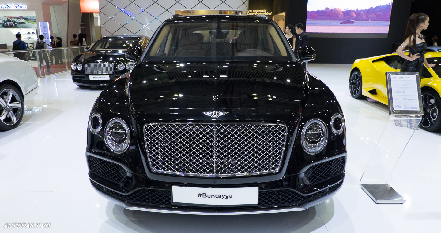 Bentley_Bentayga%20%20(3).jpg