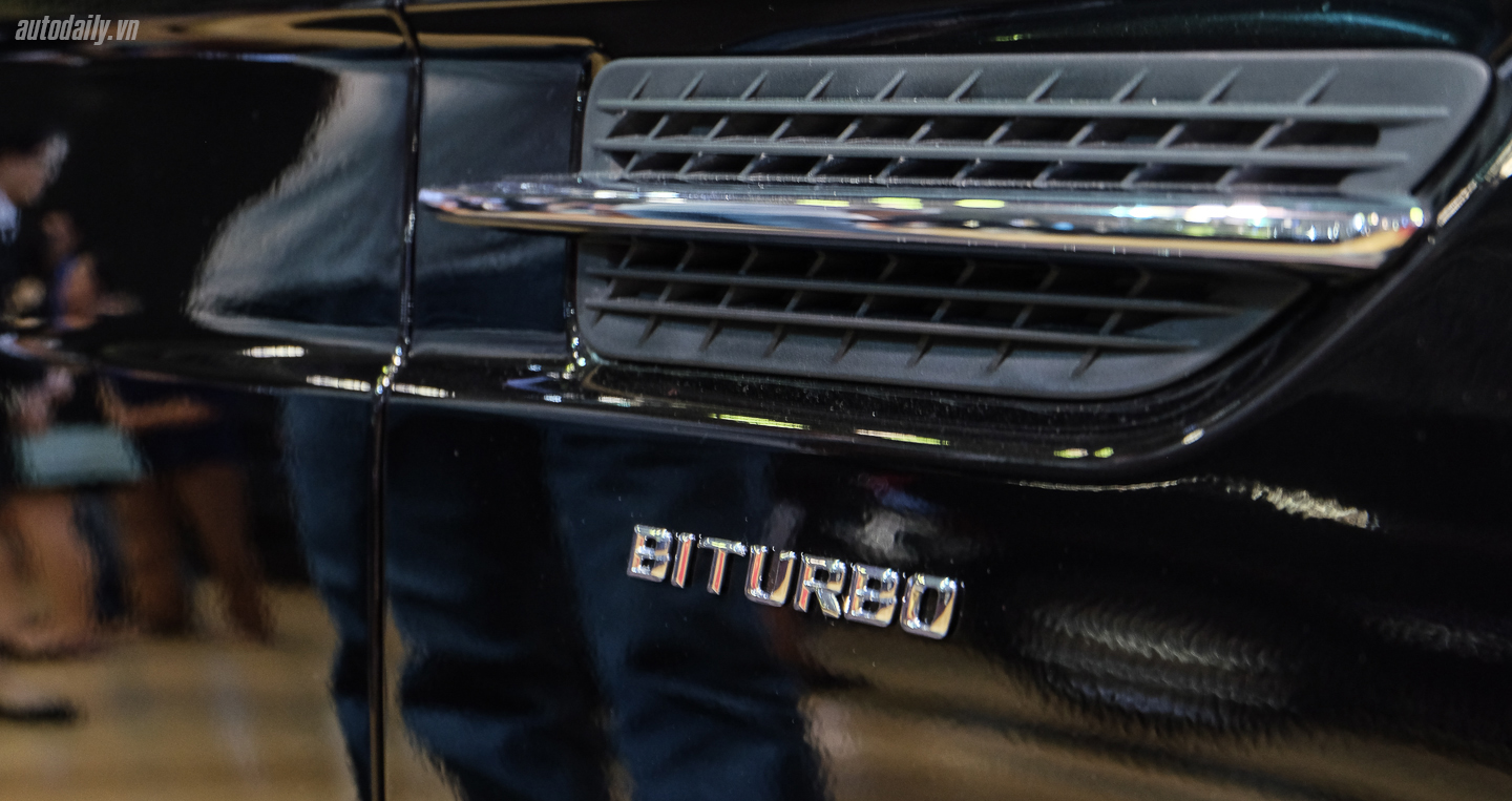 Ảnh chi tiết Mercedes-AMG SLC 43 tại Việt Nam Mercedes-AMG_SLC_43 (30).jpg