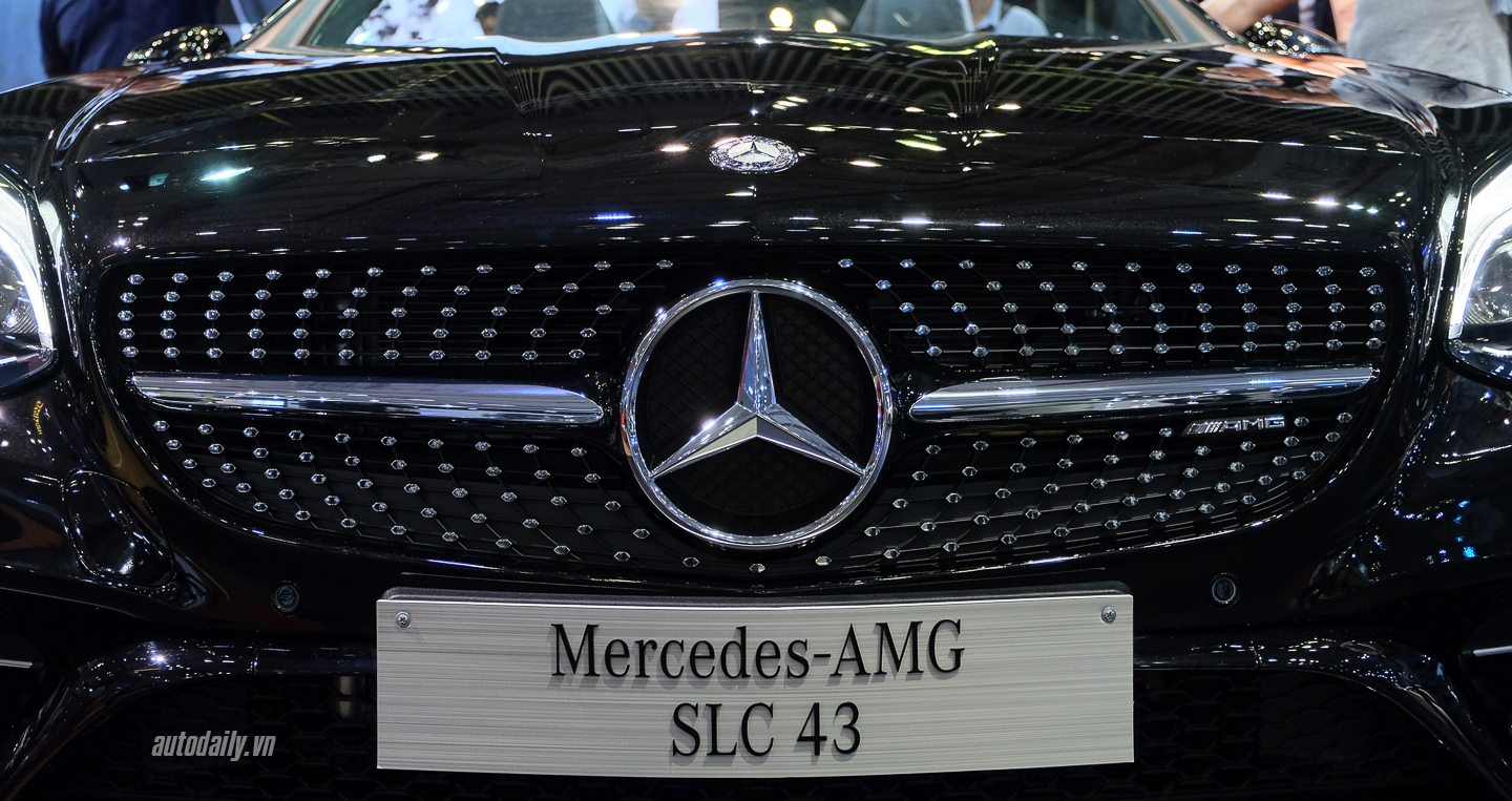 Ảnh chi tiết Mercedes-AMG SLC 43 tại Việt Nam Mercedes-AMG_SLC_43 (34).jpg
