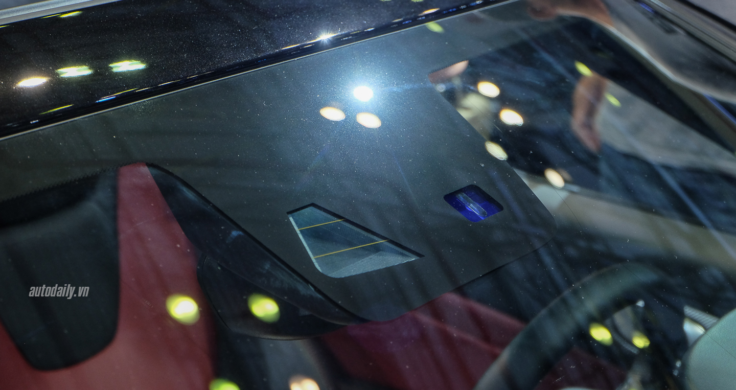 Ảnh chi tiết Mercedes-AMG SLC 43 tại Việt Nam Mercedes-AMG_SLC_43 (36).jpg