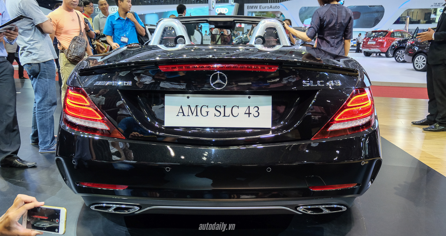 Ảnh chi tiết Mercedes-AMG SLC 43 tại Việt Nam Mercedes-AMG_SLC_43 (40).jpg