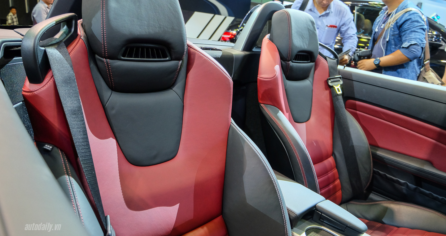 Ảnh chi tiết Mercedes-AMG SLC 43 tại Việt Nam Mercedes-AMG_SLC_43 (45).jpg