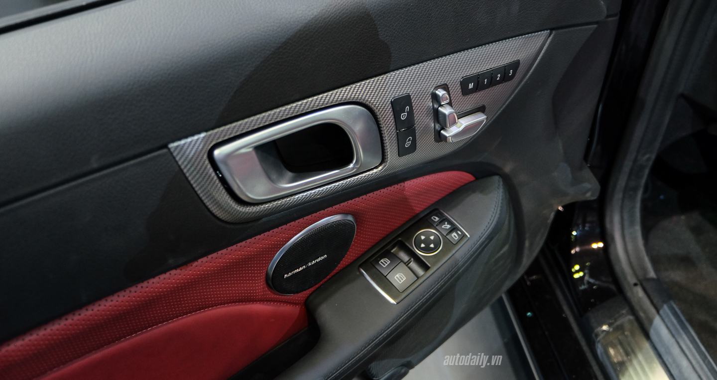 Ảnh chi tiết Mercedes-AMG SLC 43 tại Việt Nam Mercedes-AMG_SLC_43 (47).jpg