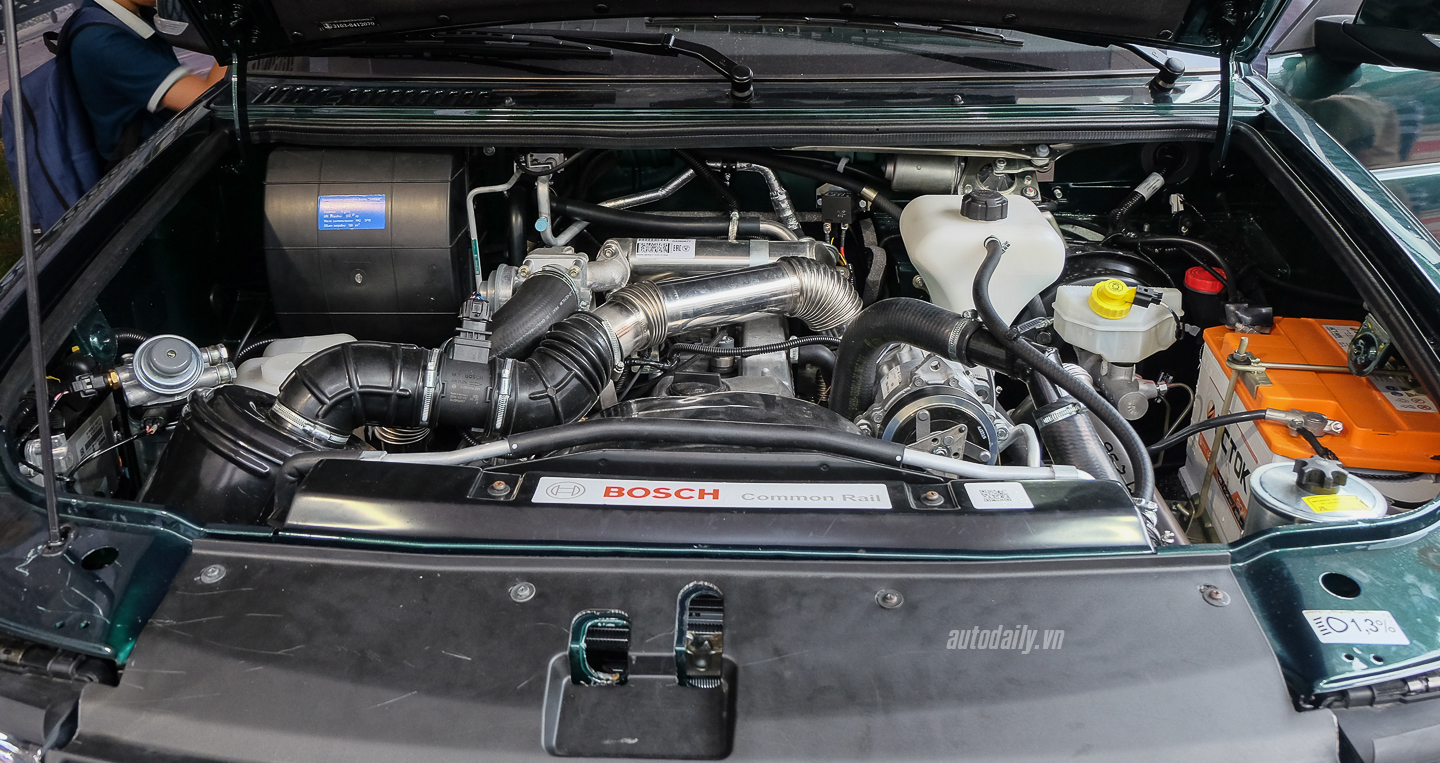 Xem thêm ảnh mẫu SUV 5 chỗ UAZ Patriot UAZ_Patriot (18).jpg