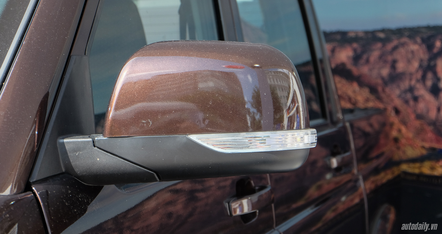 Xem thêm ảnh mẫu bán tải UAZ Pick Up UAZ_Pick_UP (11).jpg