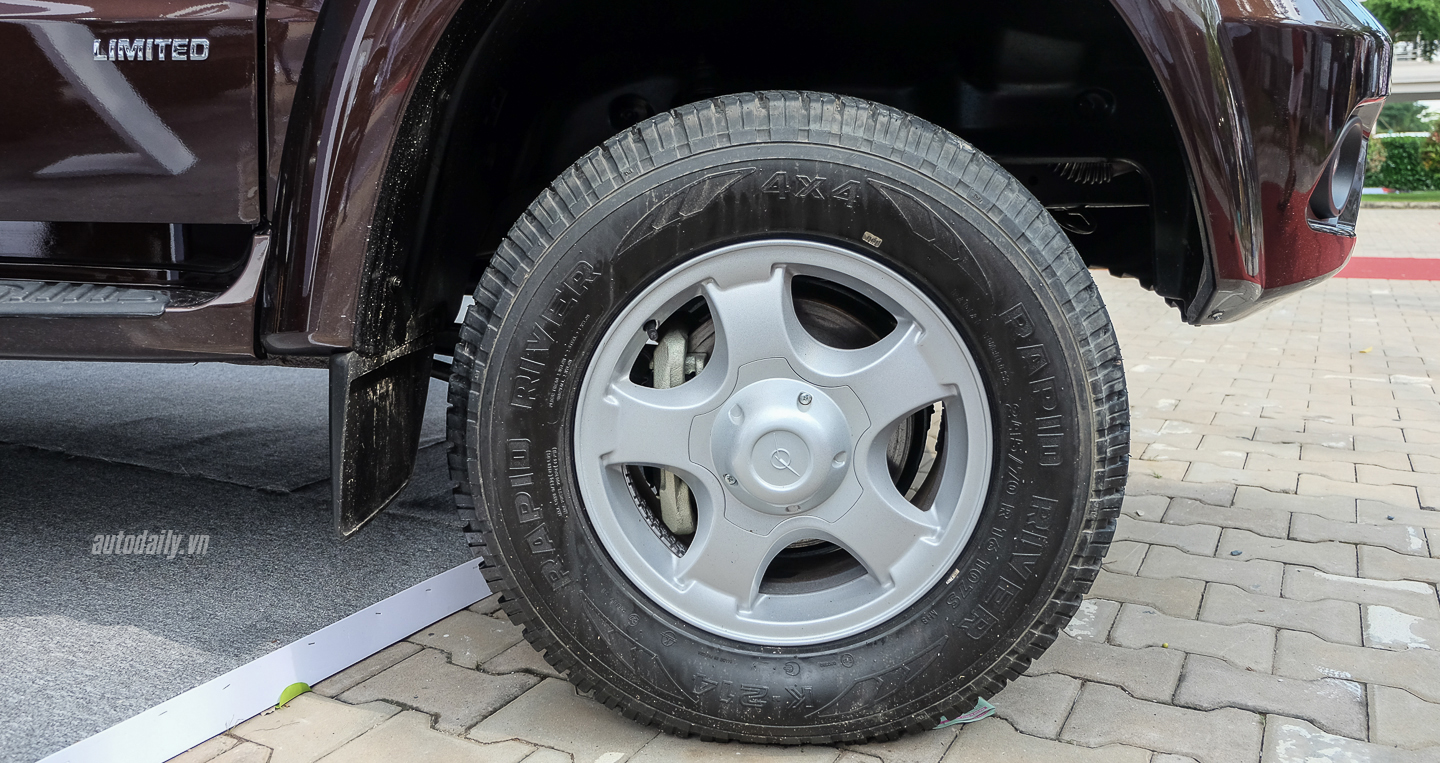 Xem thêm ảnh mẫu bán tải UAZ Pick Up UAZ_Pick_UP (13).jpg