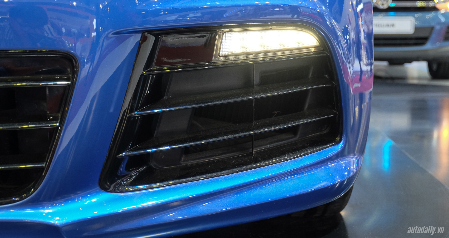 Xem thêm ảnh Volkswagen Scirocco R 2016 Volkswagen_Scirocco_R_2016 (12).jpg