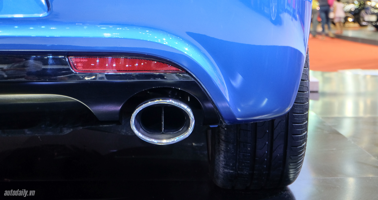 Xem thêm ảnh Volkswagen Scirocco R 2016 Volkswagen_Scirocco_R_2016 (5).jpg