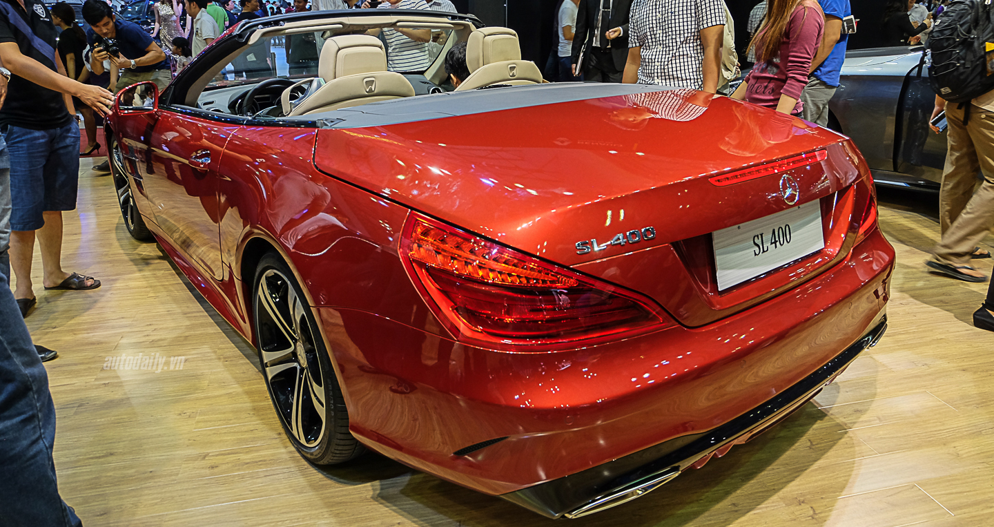 Mercedes-Benz_SL%20400%20(11).jpg