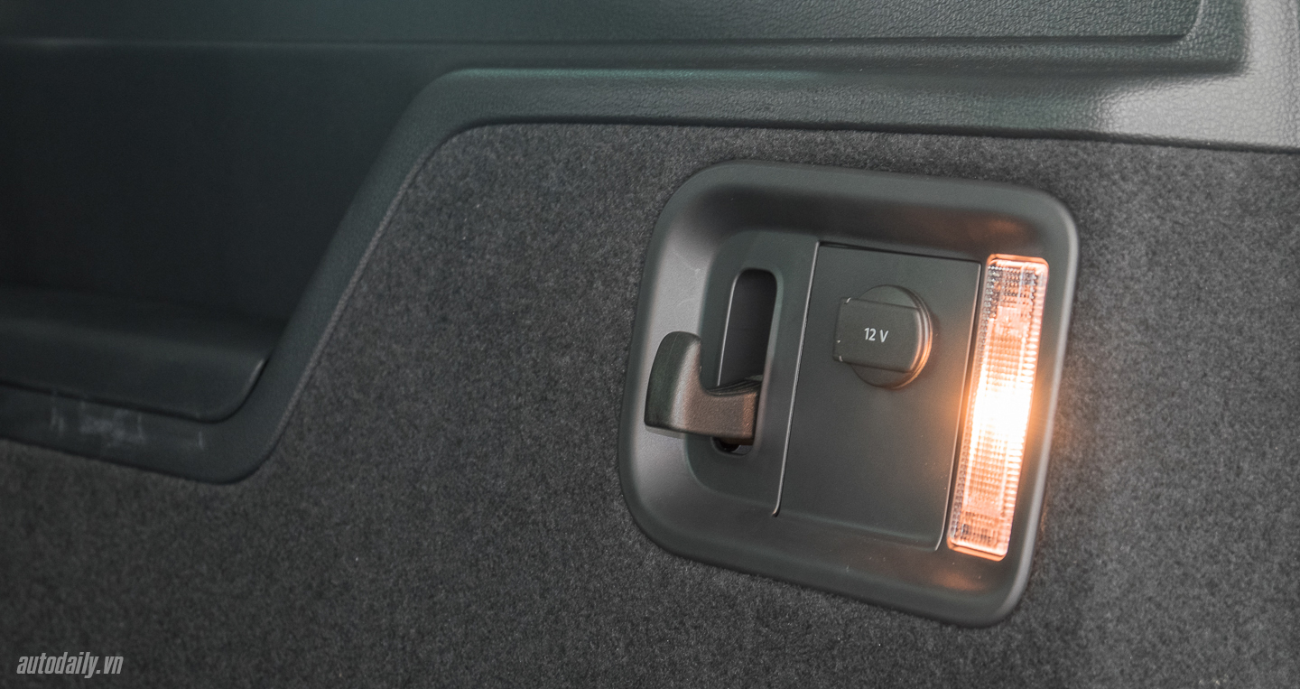 Ảnh chi tiết Volkswagen Sharan giá 1,9 tỷ đồng tại Việt Nam Volkswagen_Sharan (11).jpg