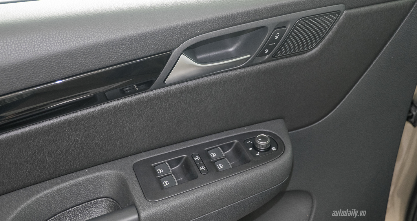 Ảnh chi tiết Volkswagen Sharan giá 1,9 tỷ đồng tại Việt Nam Volkswagen_Sharan (17).jpg