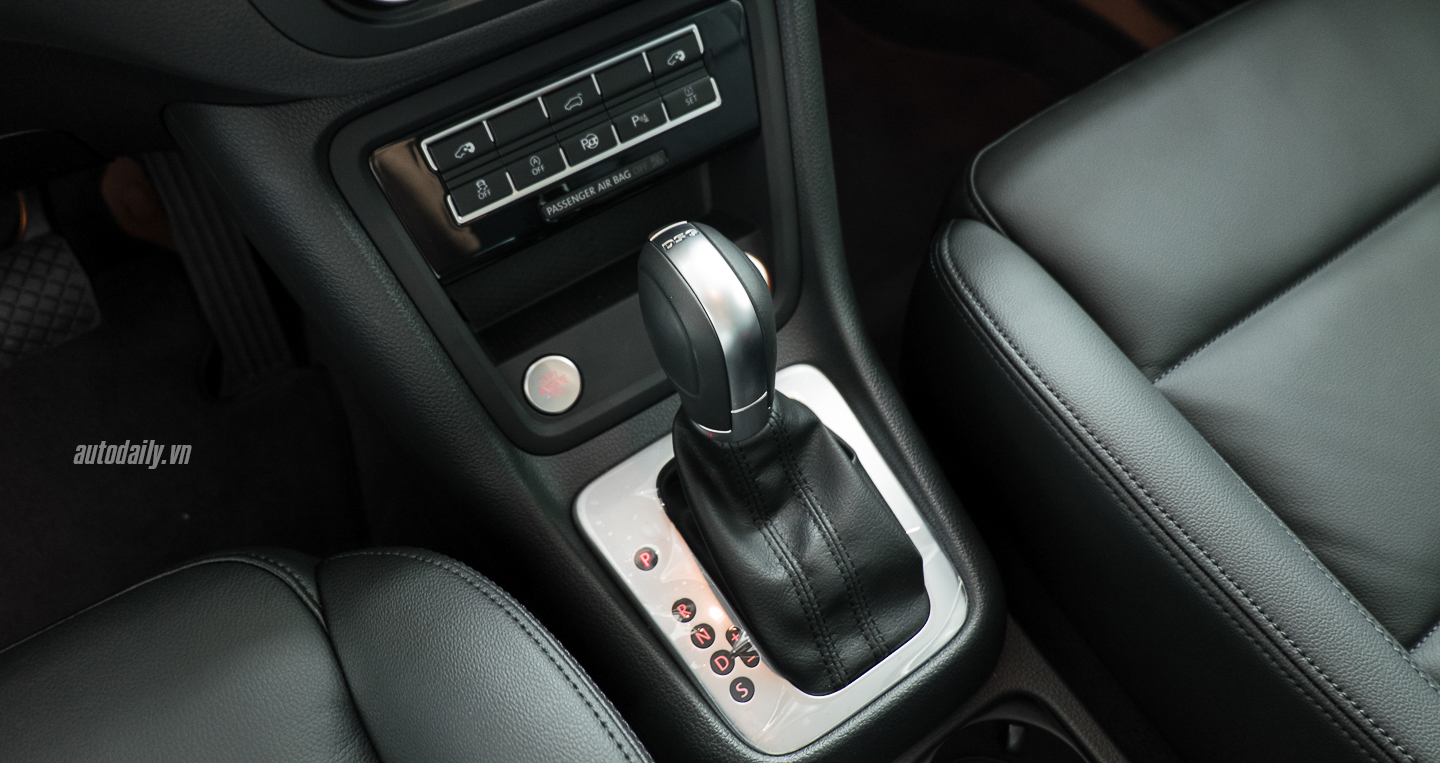 Ảnh chi tiết Volkswagen Sharan giá 1,9 tỷ đồng tại Việt Nam Volkswagen_Sharan (22).jpg