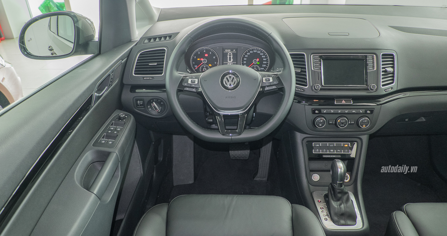 Ảnh chi tiết Volkswagen Sharan giá 1,9 tỷ đồng tại Việt Nam Volkswagen_Sharan (29).jpg
