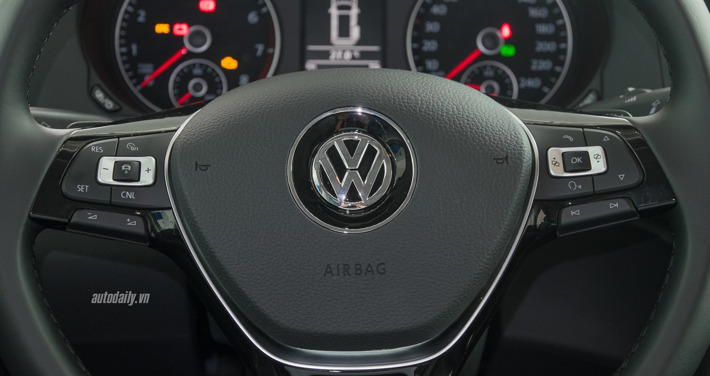 Ảnh chi tiết Volkswagen Sharan giá 1,9 tỷ đồng tại Việt Nam Volkswagen_Sharan (30).jpg