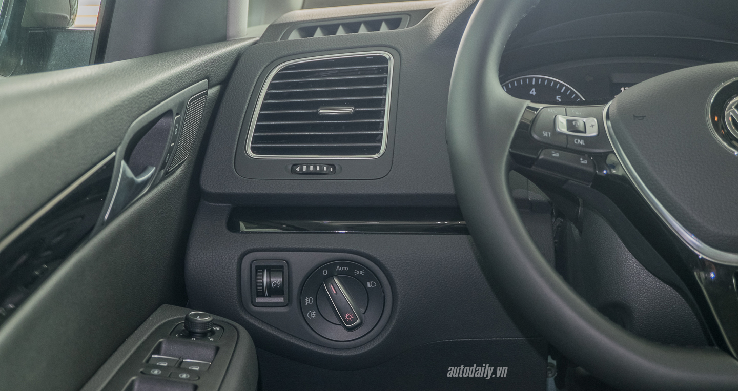 Ảnh chi tiết Volkswagen Sharan giá 1,9 tỷ đồng tại Việt Nam Volkswagen_Sharan (31).jpg