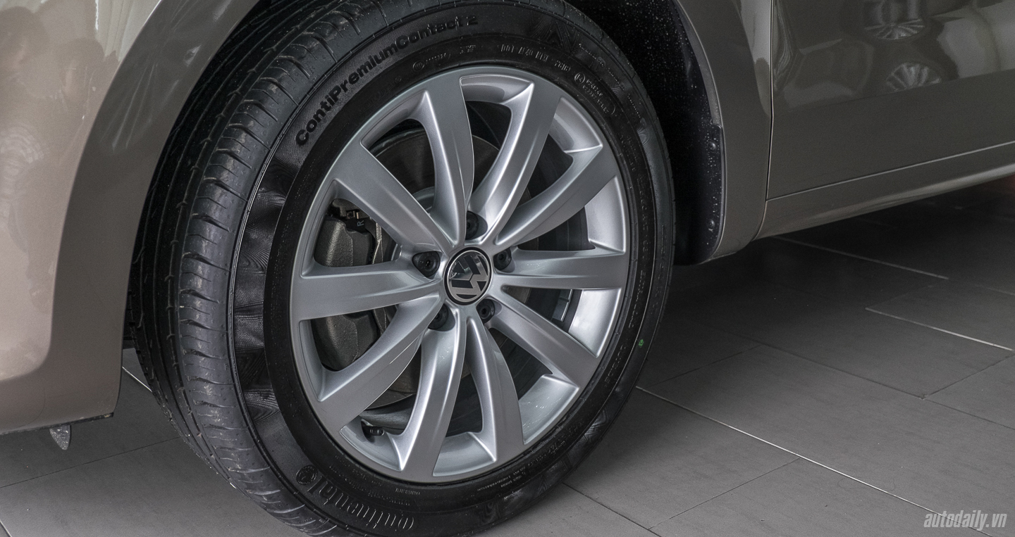 Ảnh chi tiết Volkswagen Sharan giá 1,9 tỷ đồng tại Việt Nam Volkswagen_Sharan (7).jpg