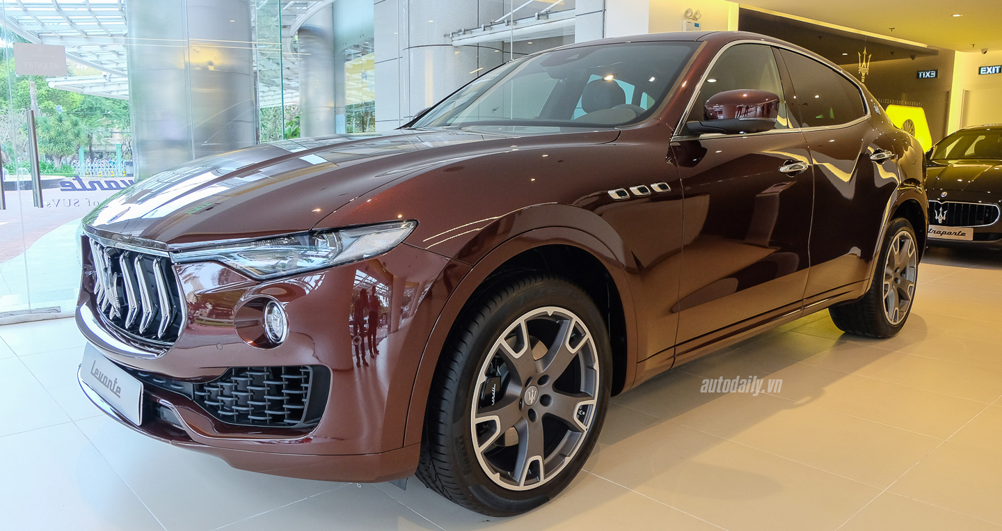 Maserati Levante màu “độc” giá gần 5 tỷ đồng tại Việt Nam