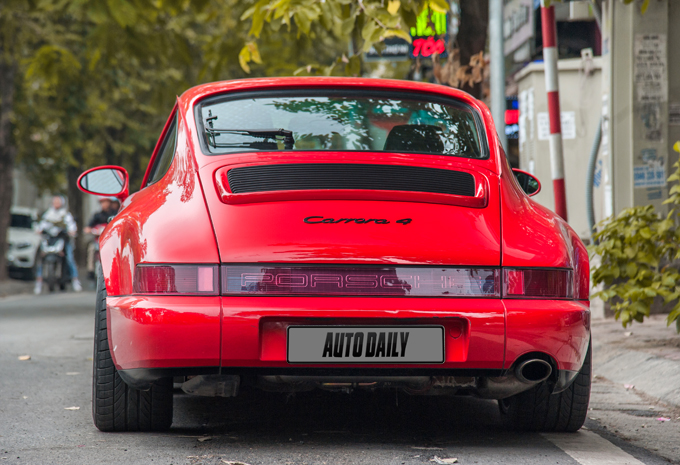 porsche-911-carrera-4-autodaily-4.jpg