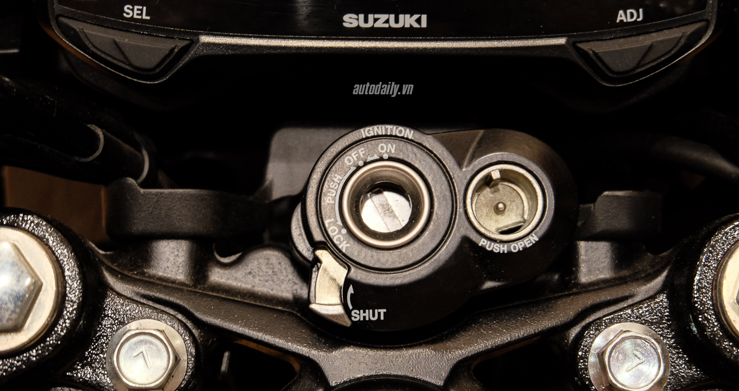Ảnh chi tiết Suzuki Raider R150 Fi suzuki-raider-r150-fi-27.jpg