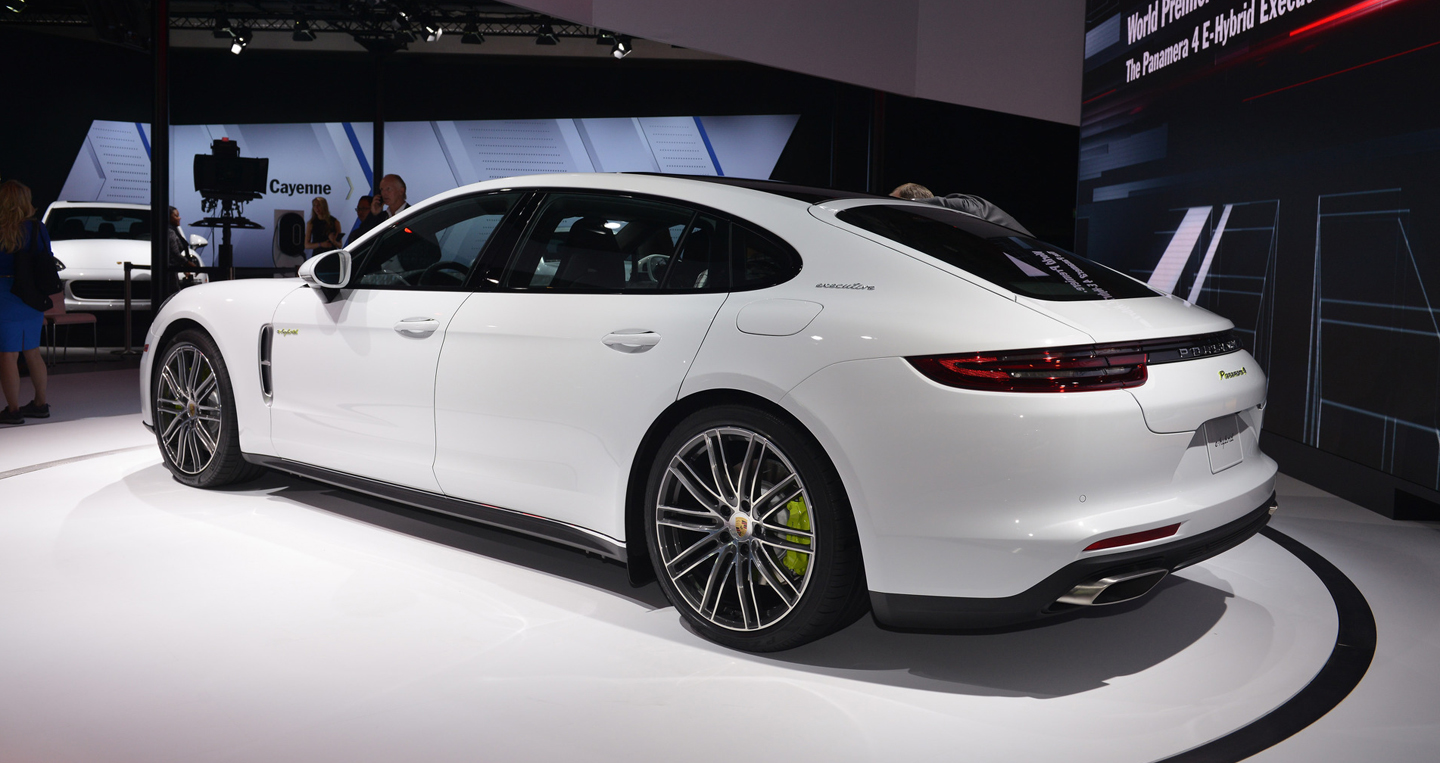 2017-porsche-panamera-4-e-hybrid-executive-la-2016-5.jpg