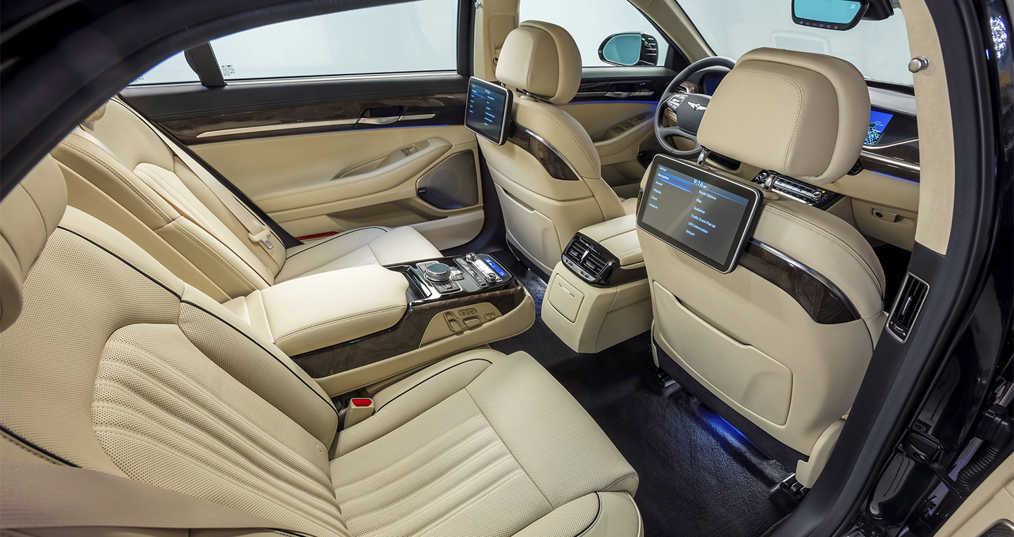 genesis-g90-interior-4.jpg