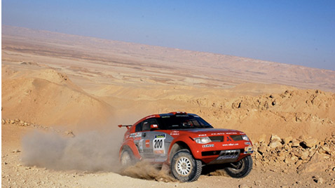 pajero-sport-1.jpg