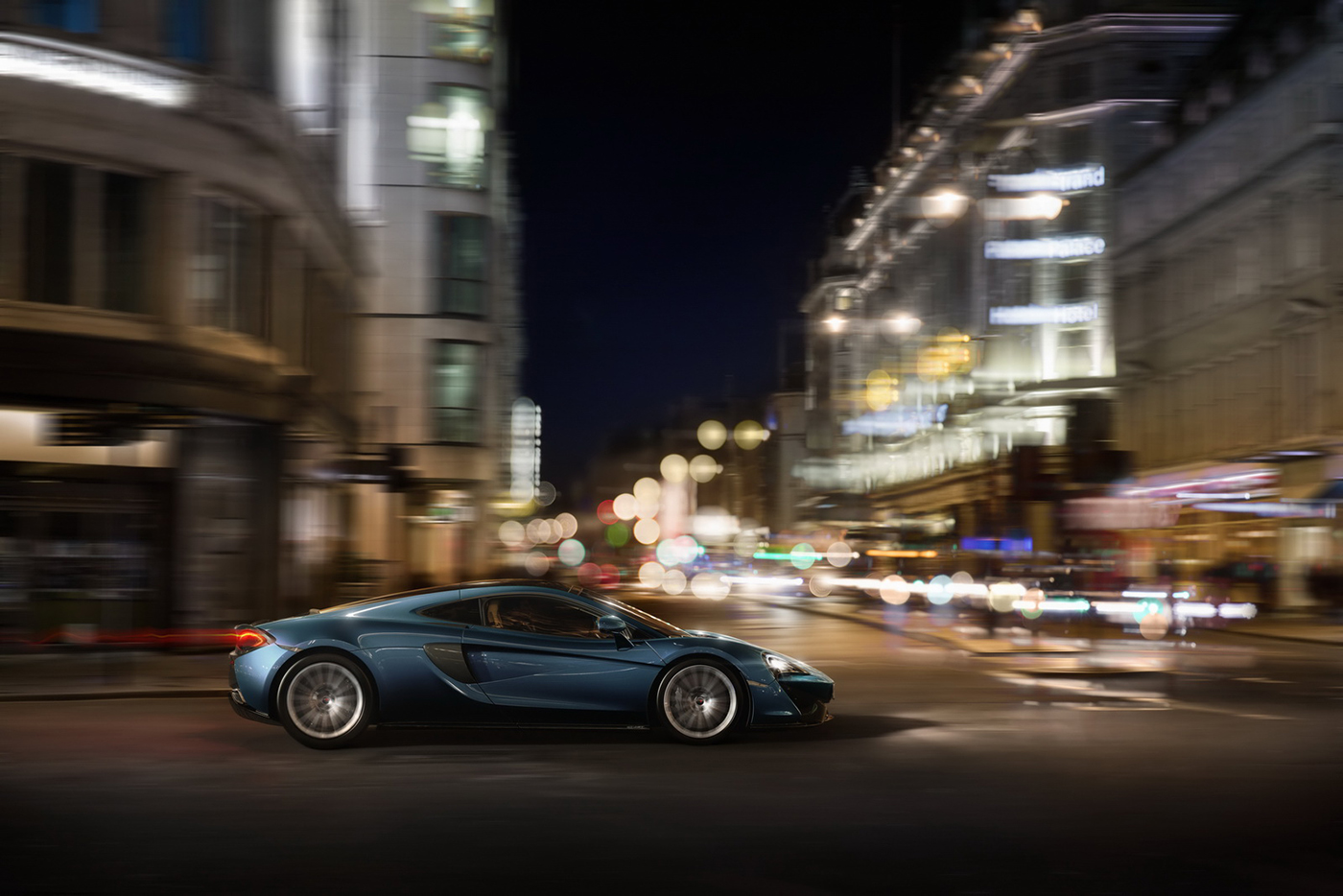 mclaren-570gt-2016-3.jpg