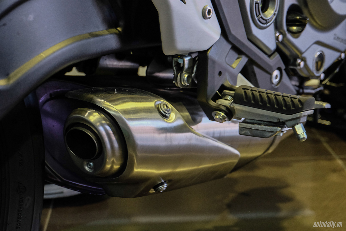 Xem thêm ảnh Kawasaki Z650 ABS 2017 kawasaki-z650-abs-2017-10.jpg