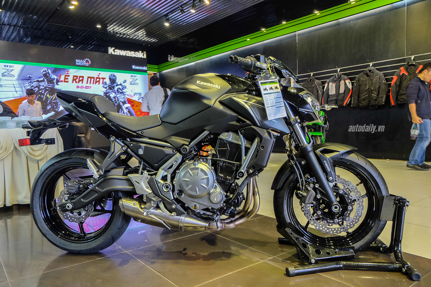 Xem thêm ảnh Kawasaki Z650 ABS 2017 kawasaki-z650-abs-2017-7.jpg
