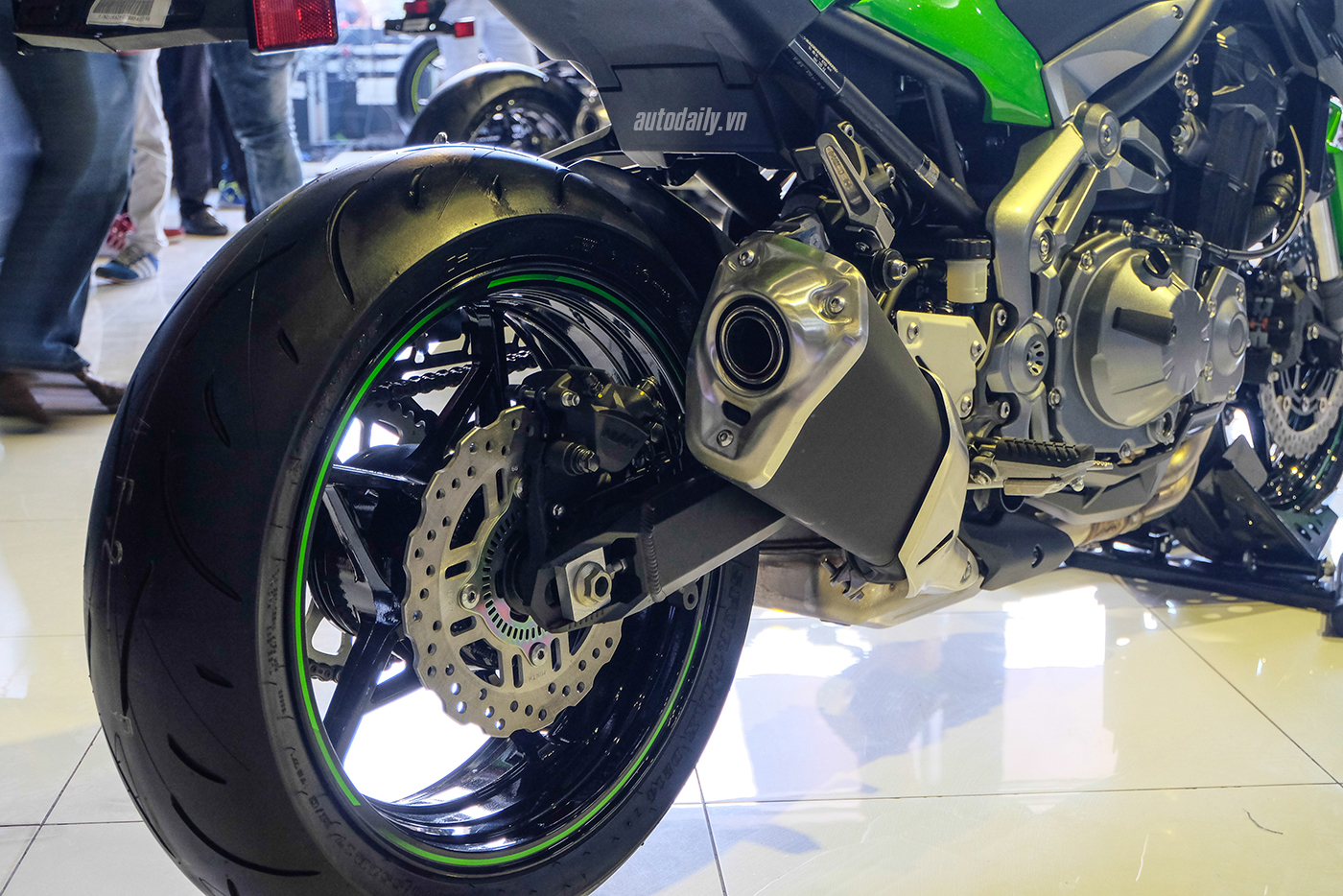 Xem thêm ảnh Kawasaki Z900 ABS 2017 kawasaki-z900-abs-2017-8.jpg