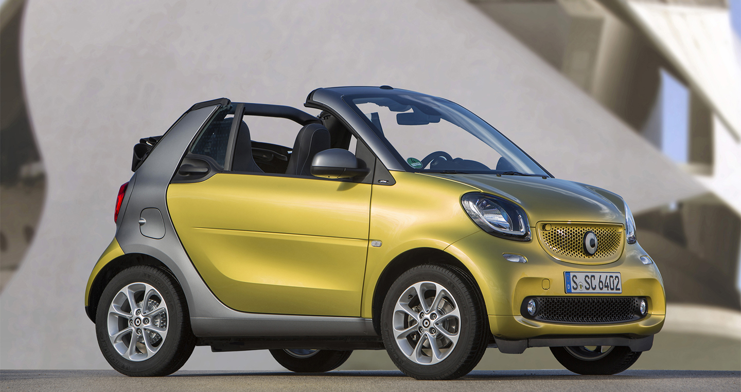 2017-smart-fortwo-cabrio-front-three-quarter-19.jpg