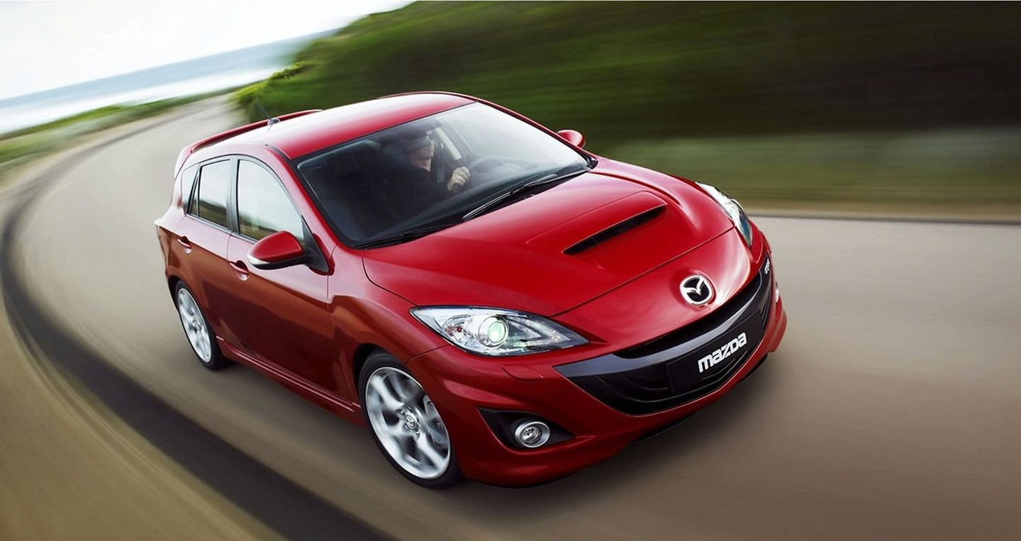 Hơn 173.000 xe Mazda bị triệu hồi do lỗi ghế lái