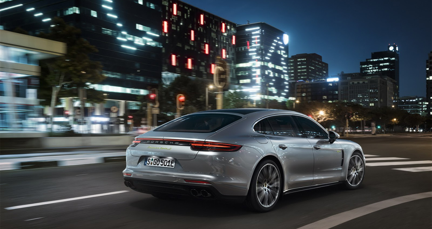 porsche-sehybrid-panamera-4.jpg