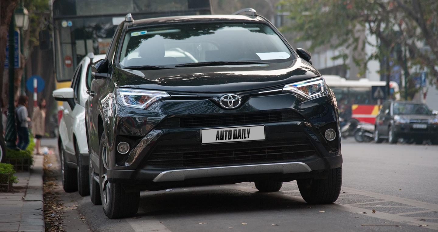 toyota-rav-2016-1.jpg