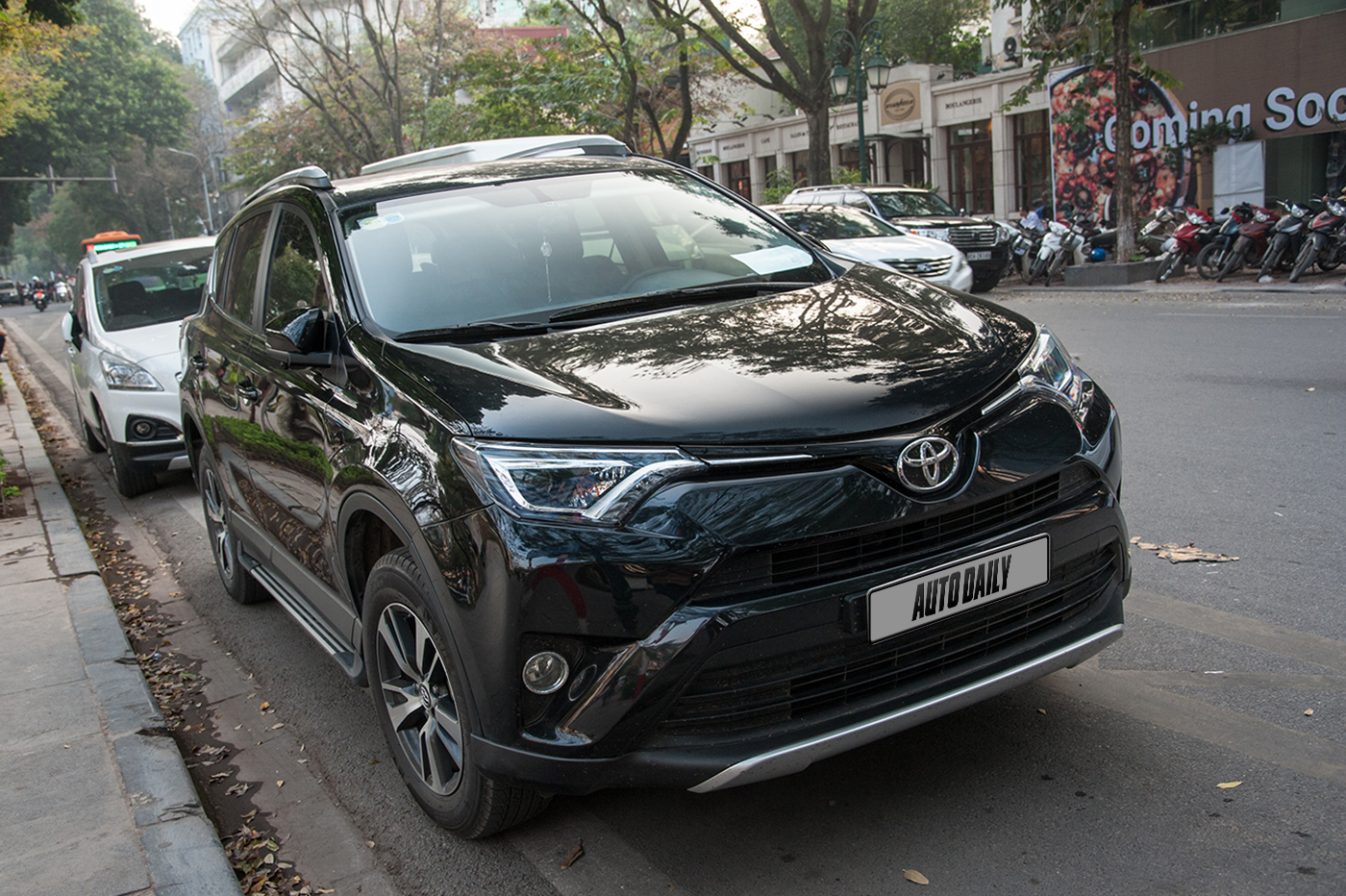 toyota-rav-2016-12.jpg