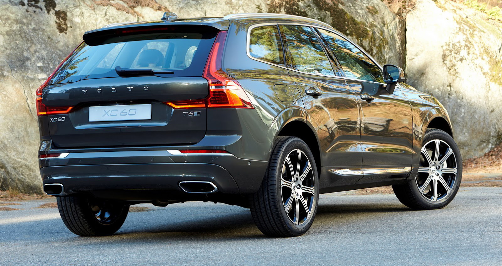 volvo-xc60-all-new-geneva-4.jpg