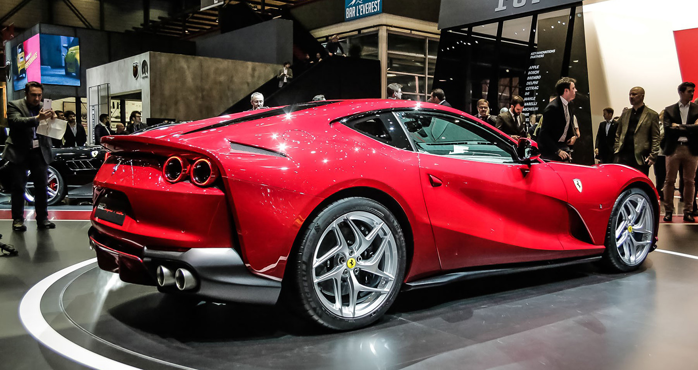 ferrari-812-superfast-at-geneva-2017-09.jpg