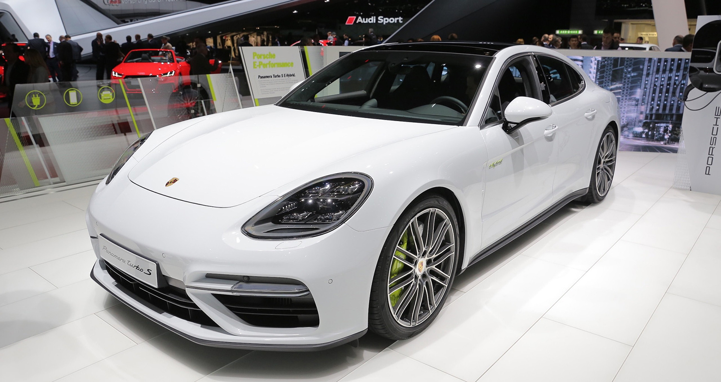 2018-porsche-panamera-turbo-s-e-hybrid-4.jpg