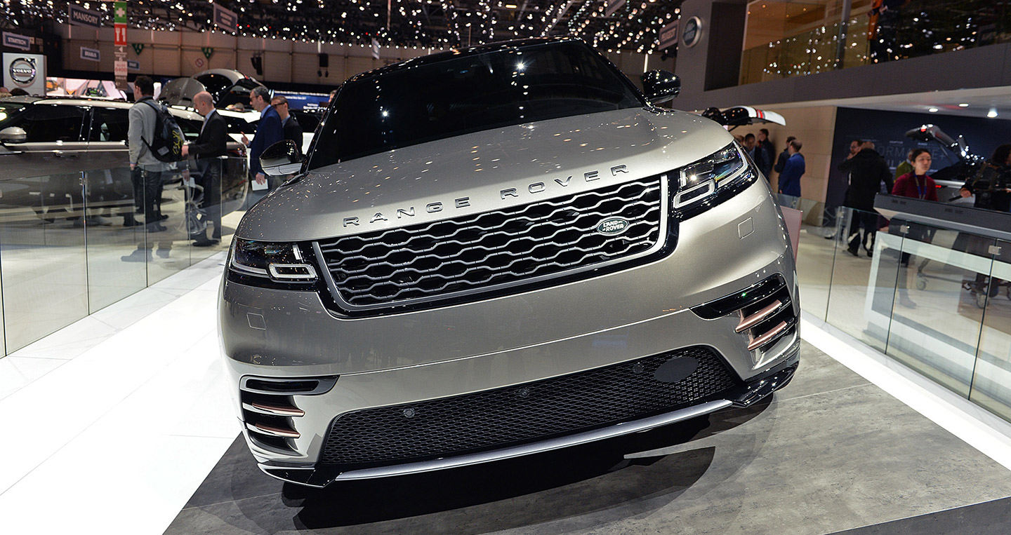 04-range-rover-velar-geneva-1.jpg