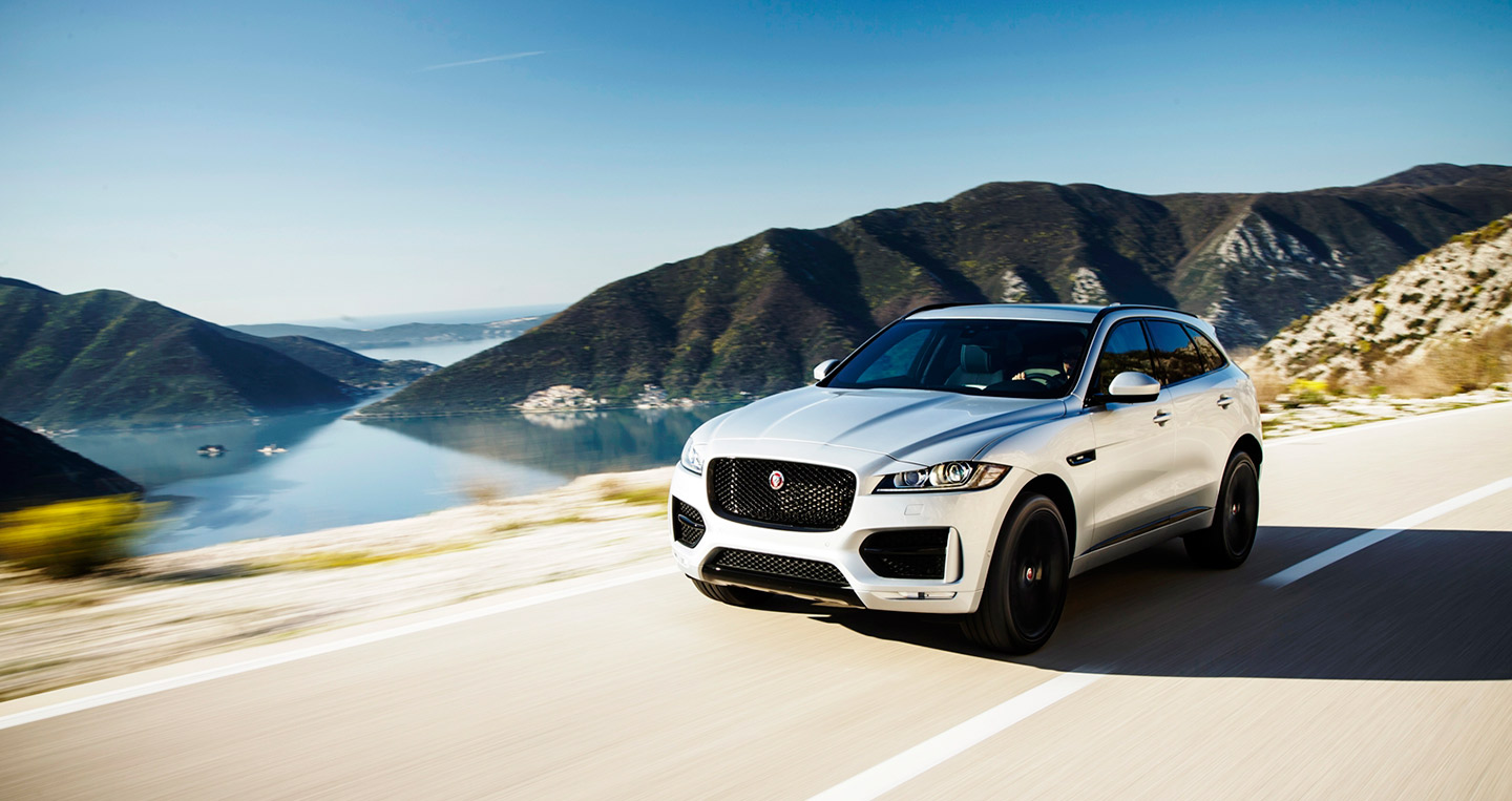 jaguar-f-pace-dau-xe-2.jpg