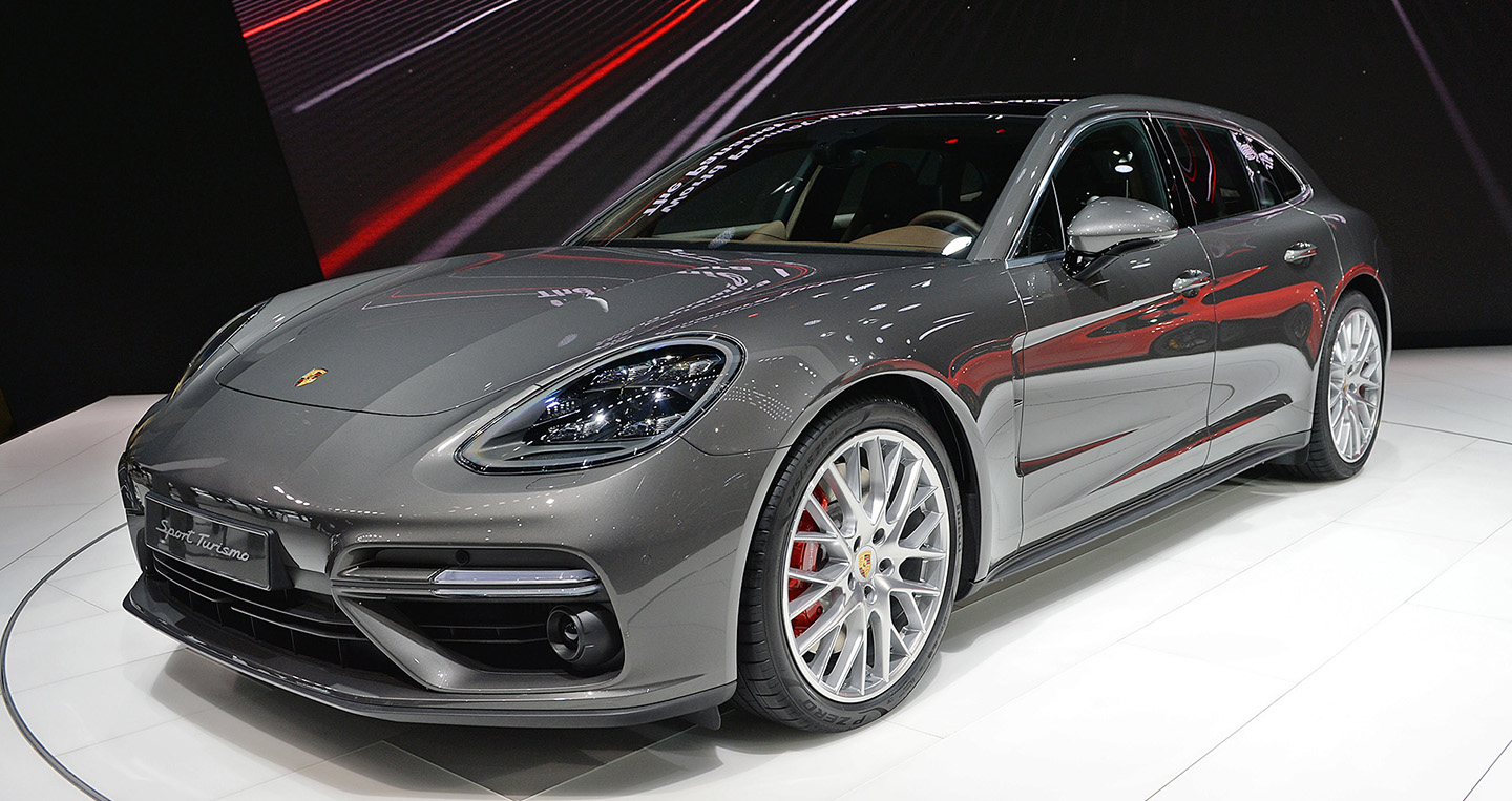 03-2018-porsche-panamera-sport-turismo-geneva-1.jpg