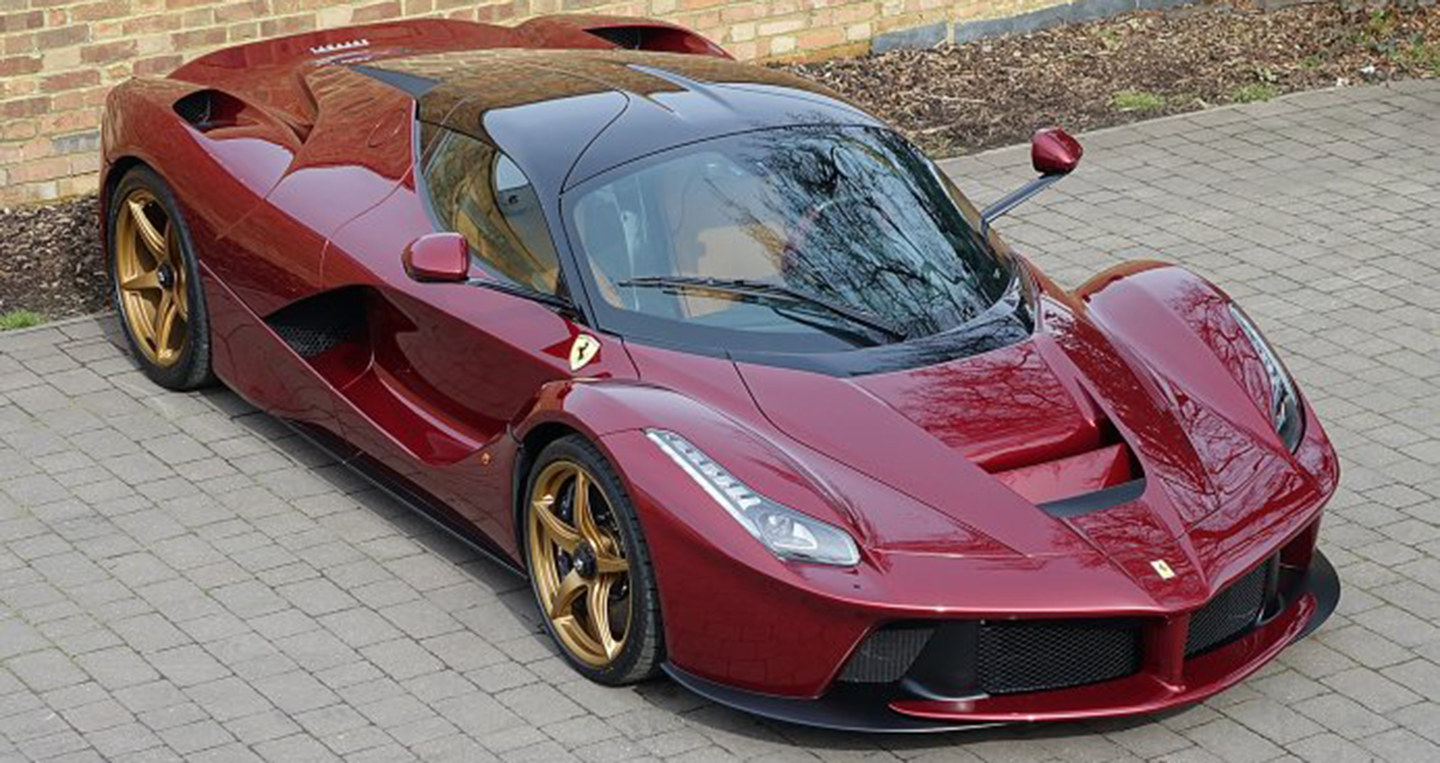 rosso-rubino-ferrari-laferrari-2.jpg