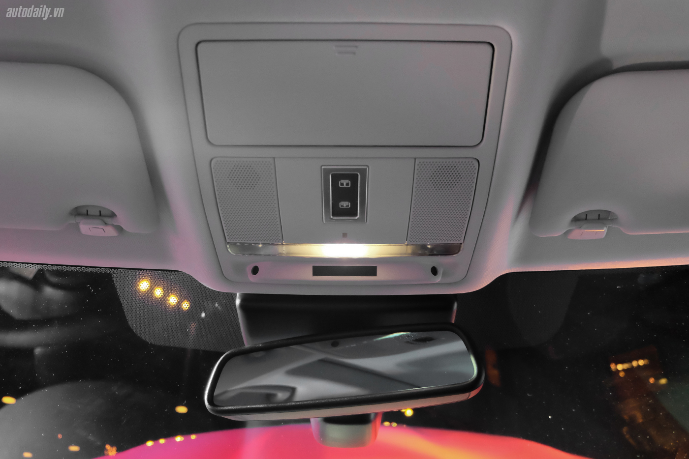 Xem thêm ảnh mẫu SUV hạng sang Jaguar F-PACE tại Việt Nam jaguar-f-pace-suv-5.jpg