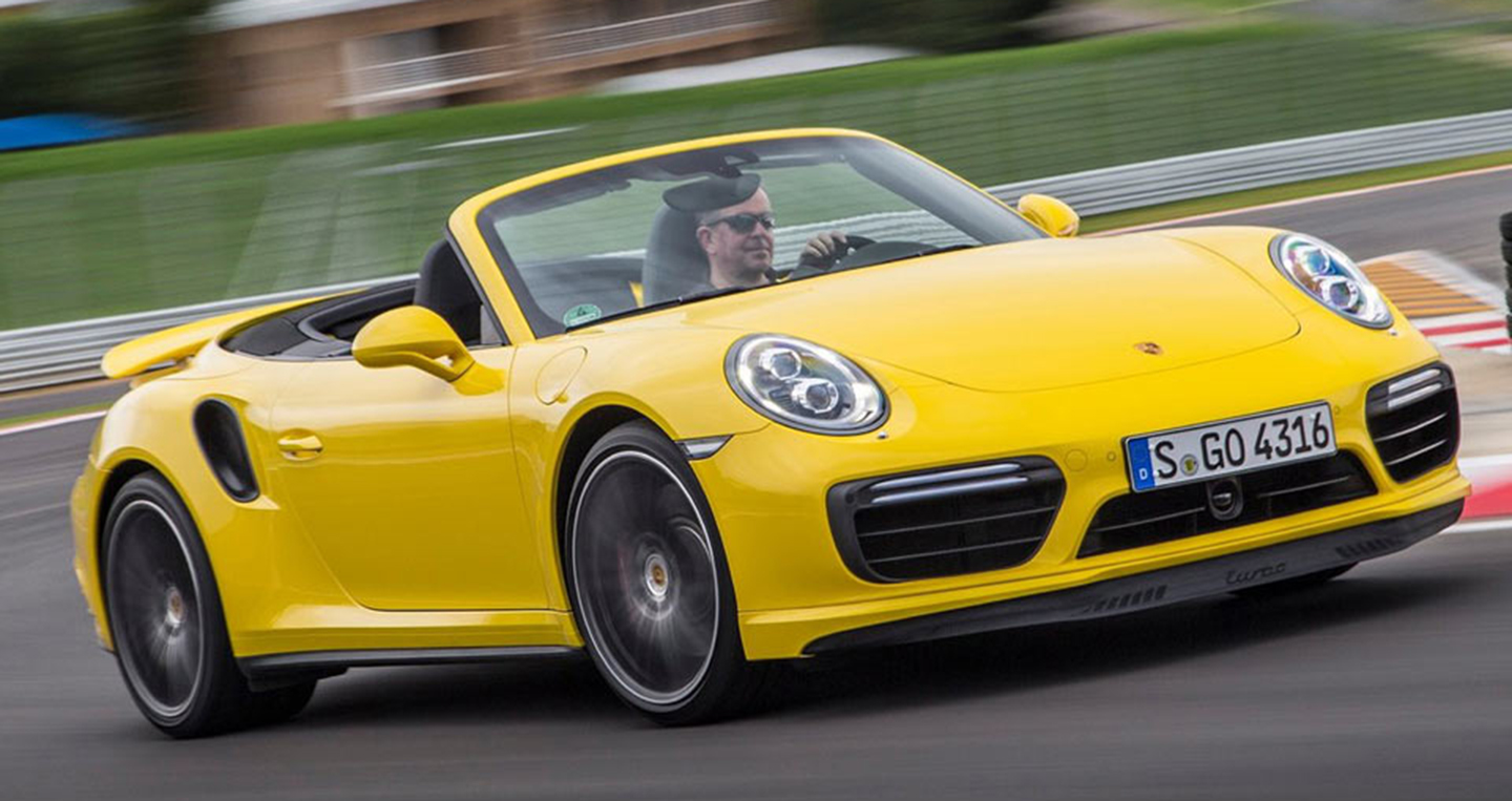 Mỗi xe bán ra, Porsche “nhét túi” hơn 17.000 USD