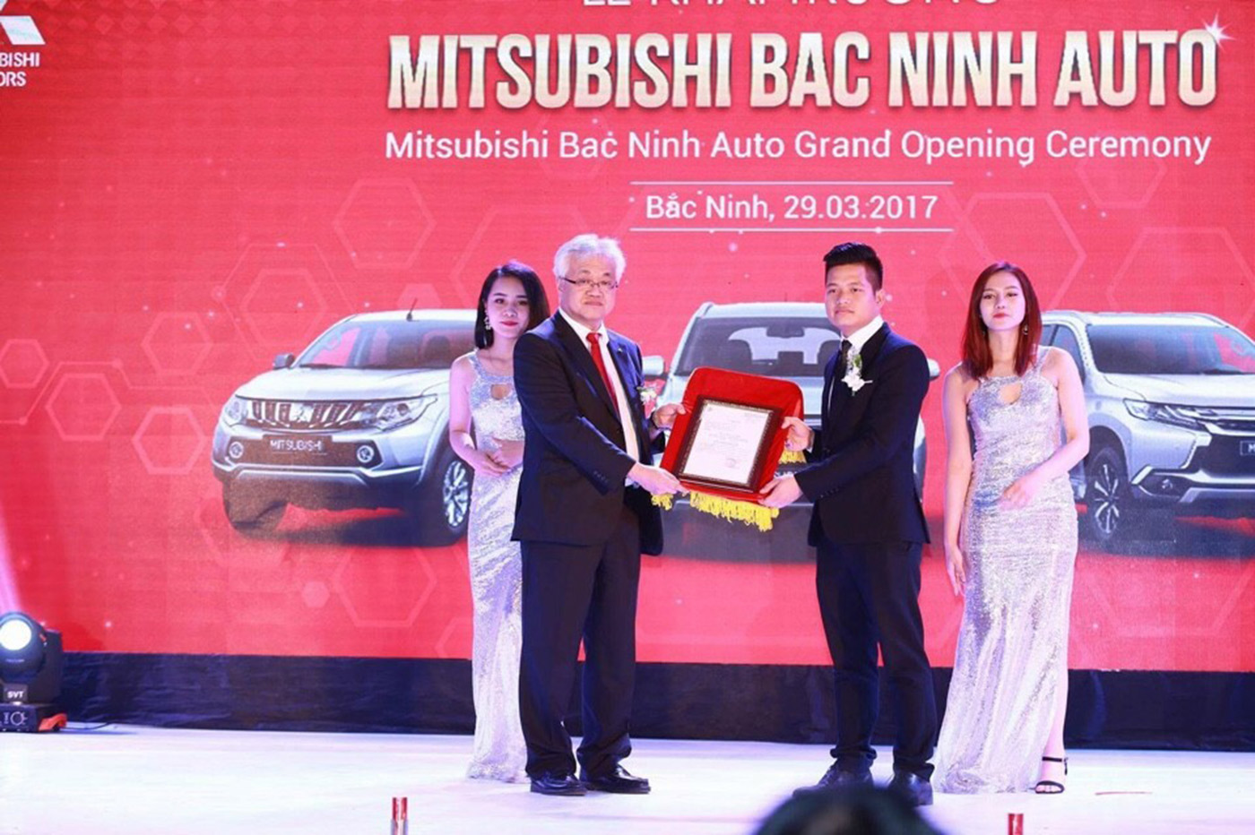 mitsubishi-vietnam-2.jpg