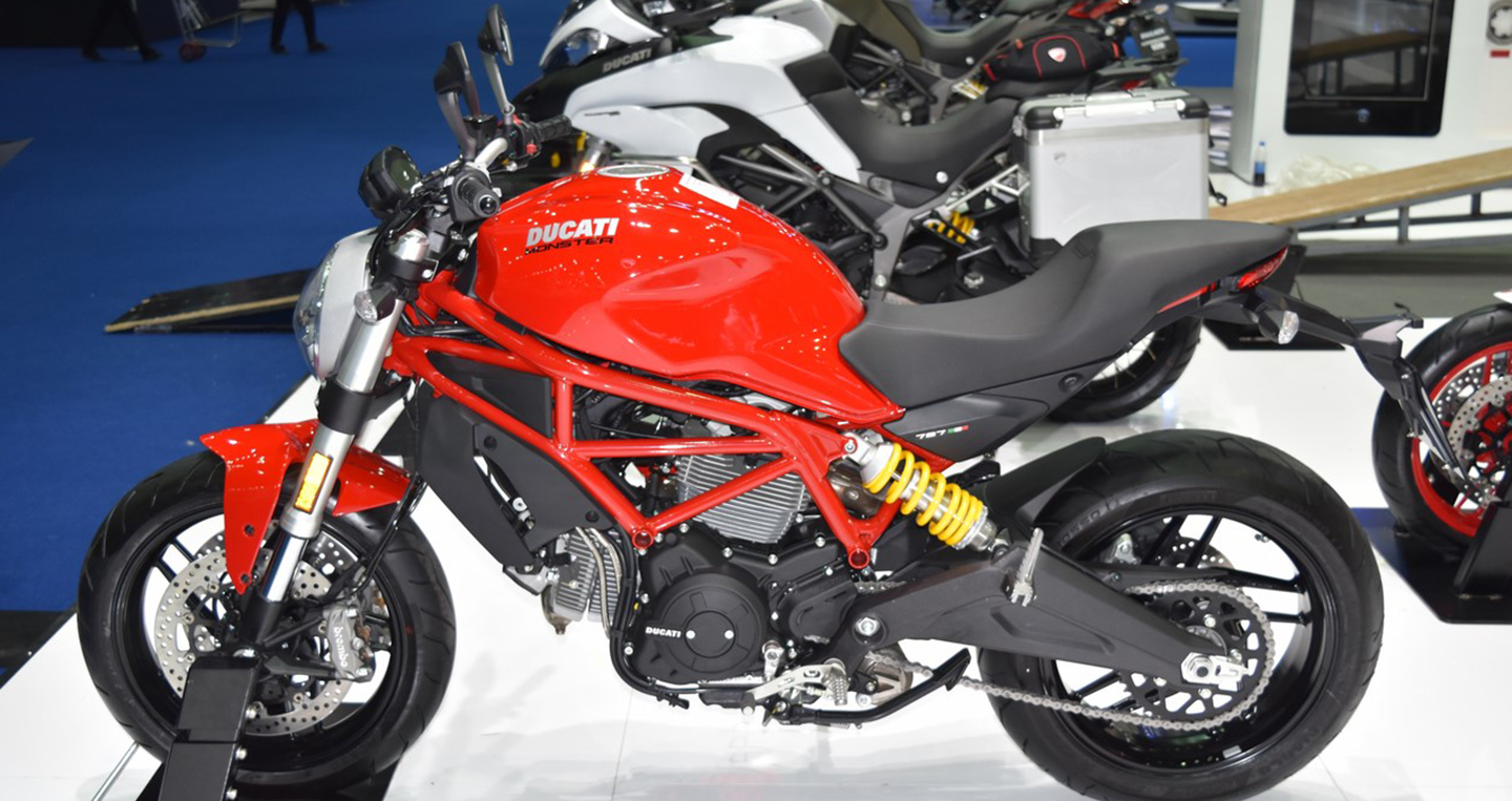 ducati-monster-797-2017-4.jpg