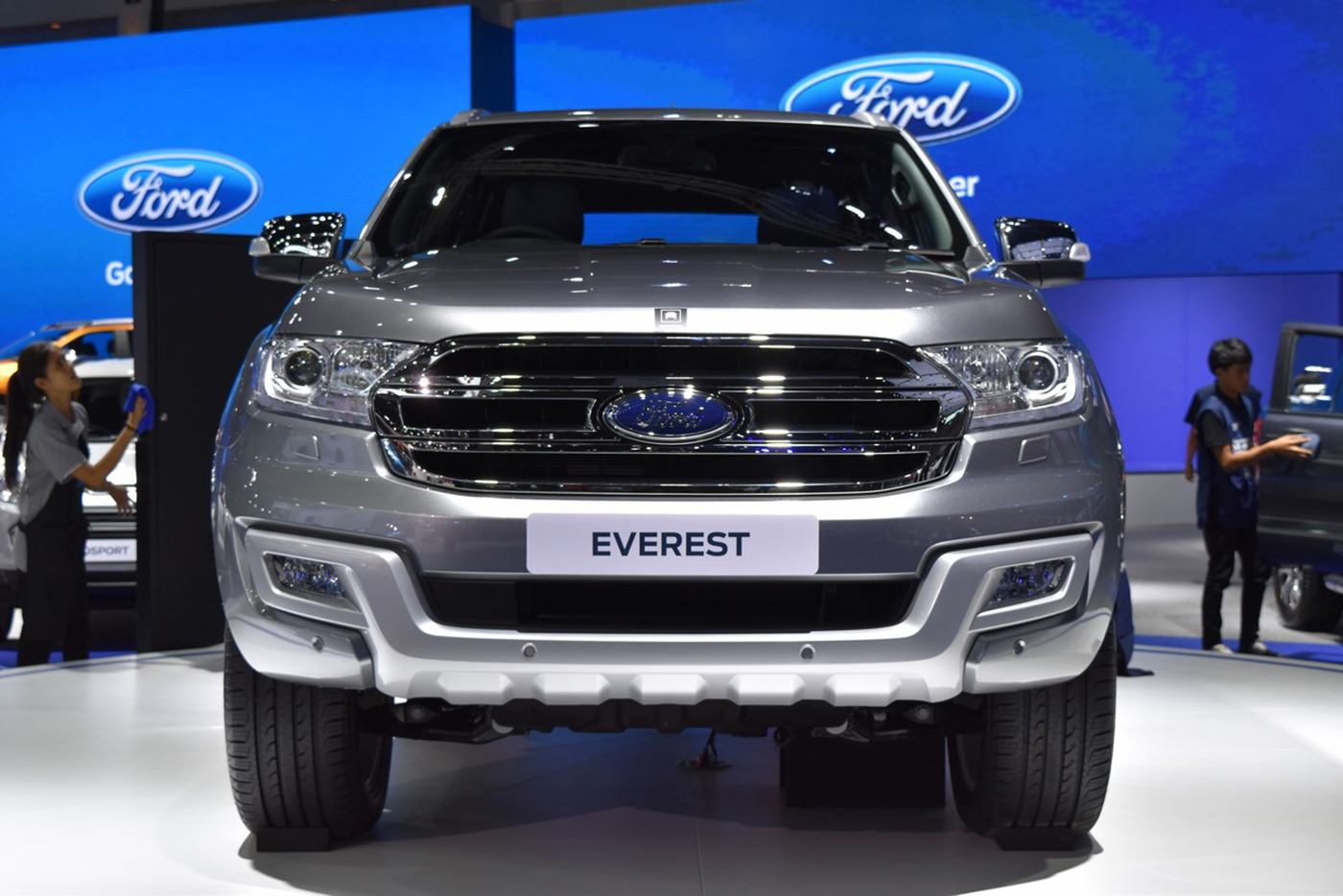 ford-everest-2017-4.jpg