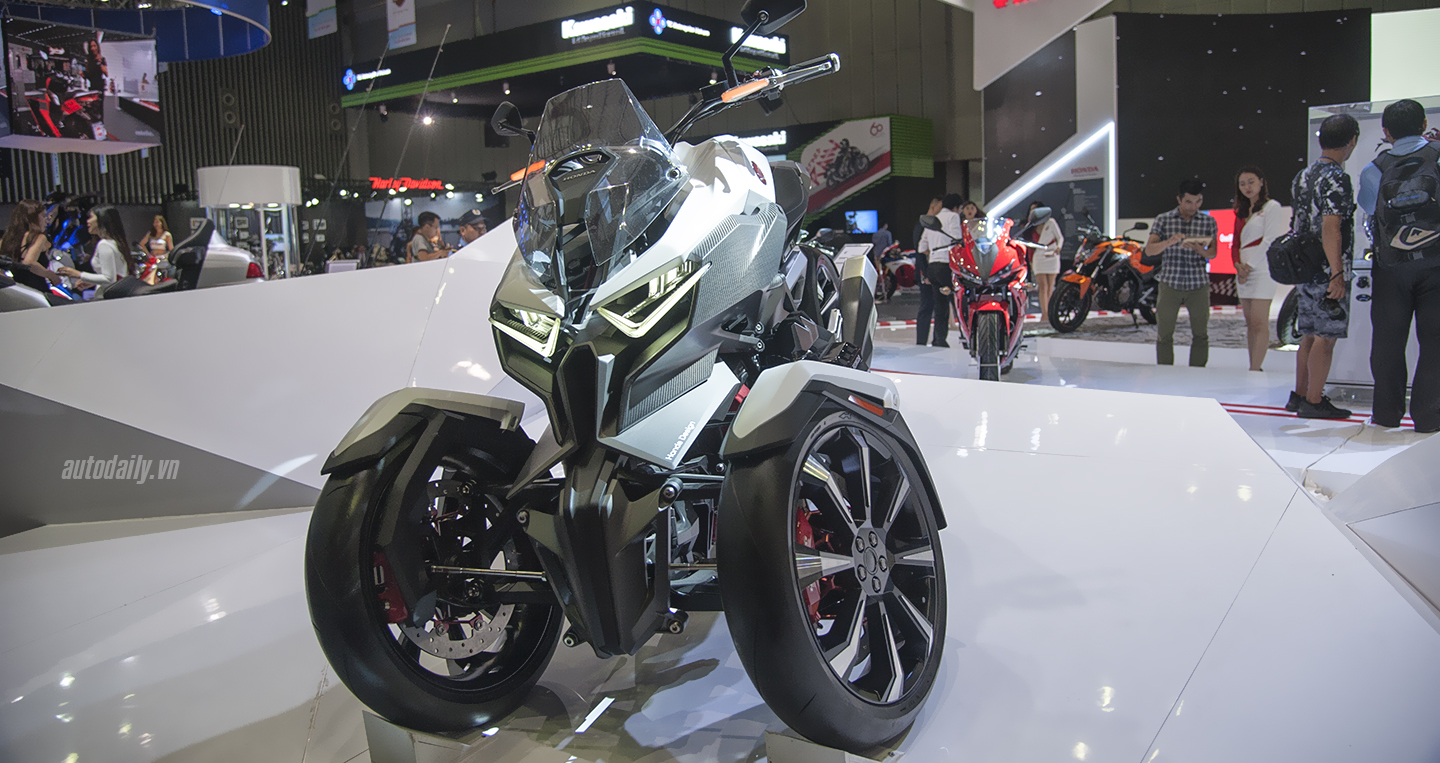Cận cảnh “Quái vật 3 chân” – Honda Neowing Concept tại Việt Nam