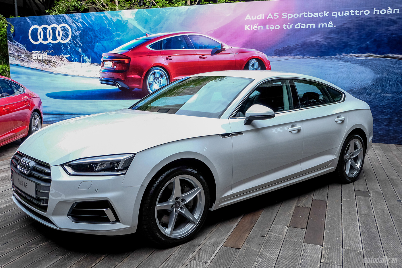Xem thêm ảnh Audi A5 Sportback 2017 1-audi-a5-sportback-2017-28.jpg