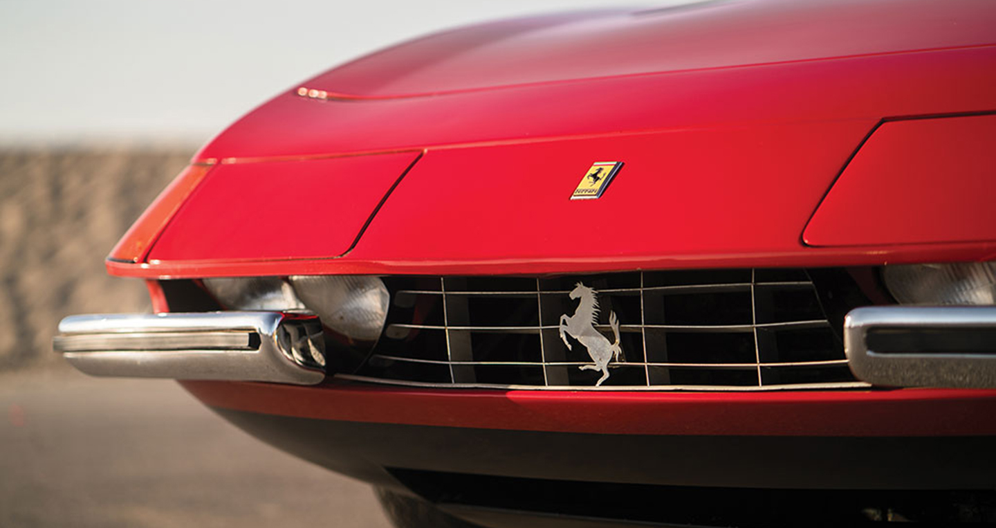 ferrari-365-2.jpg